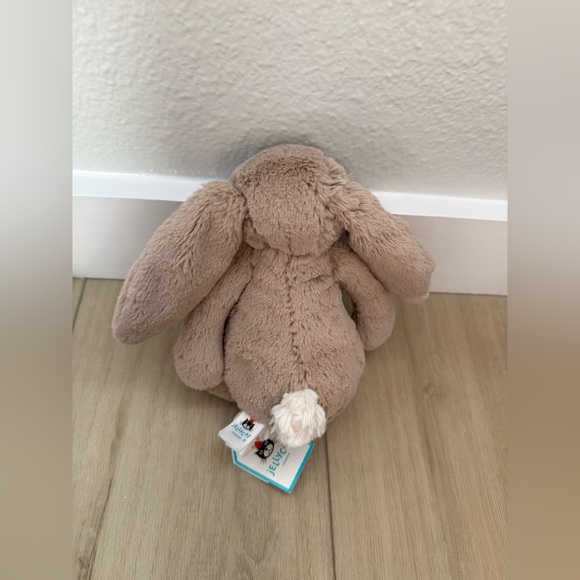Jellycat Small Bashful Beige Bunny - Picture 3 of 9
